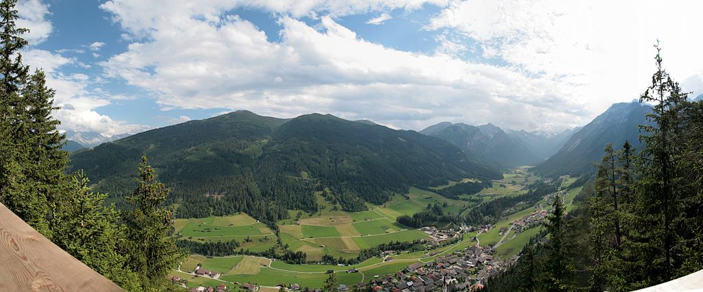 Ausblick von der Aussichtsplattform Adlerblick